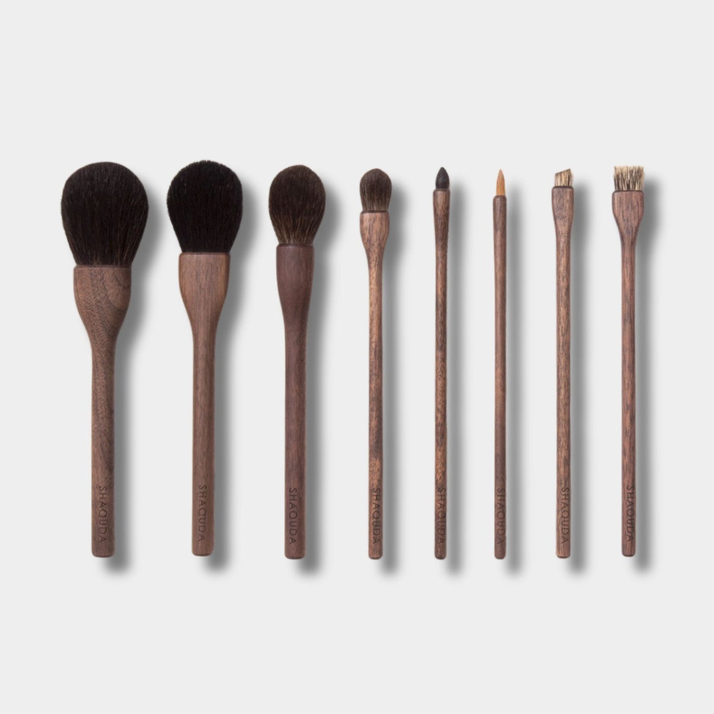 UBU Scene05 8 Brushes - B2B
