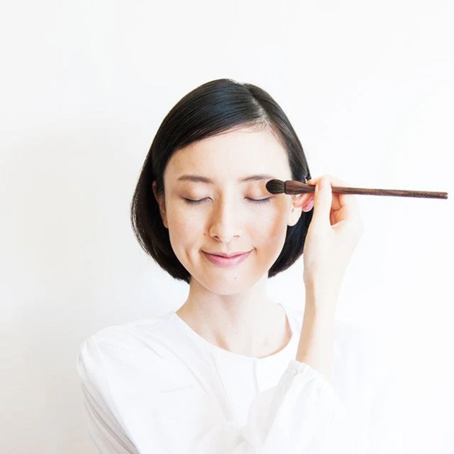 Sheer eye Brush - UBU 822